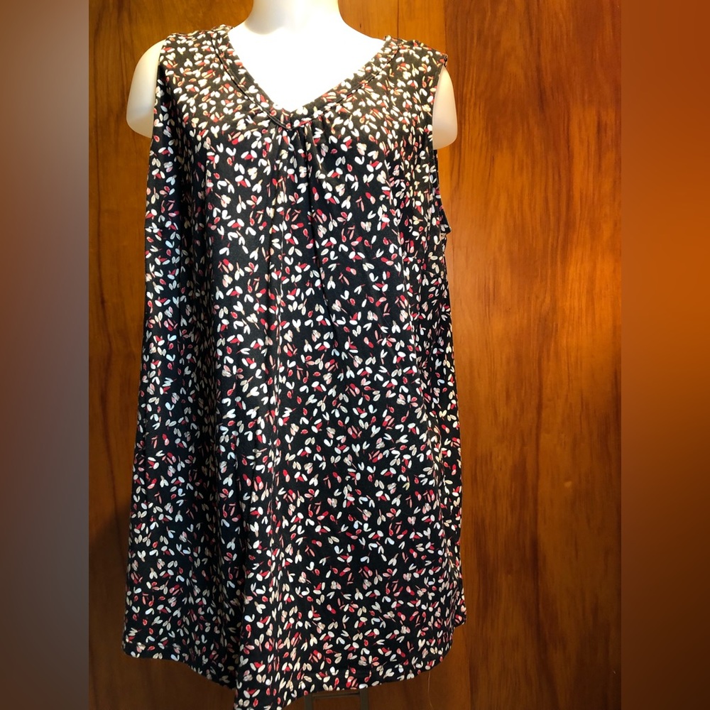 Woman Within 1X Sleeveless Blouse with Flower Petals PF